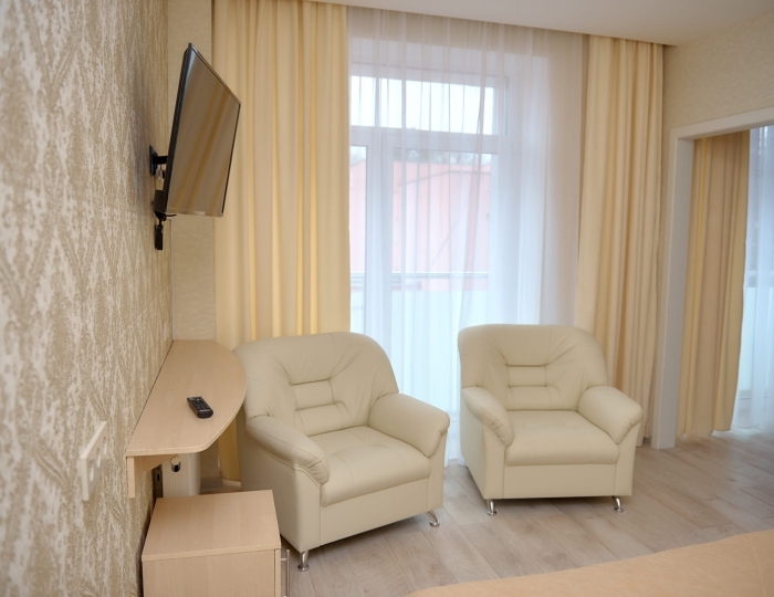 Стандартный 2-местный 2-комнатный корпус 1 - Санаторий «Машиностроитель» Беларусь